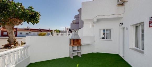 2 bedrooms Bungalow in Torrevieja, Spain No. 178465 6