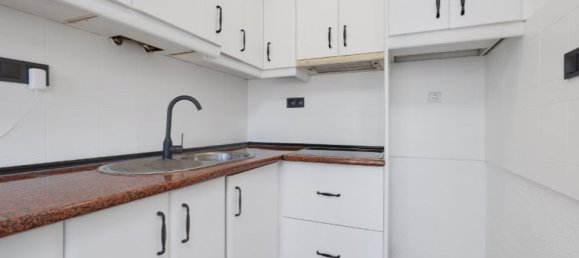 2 bedrooms Bungalow in Torrevieja, Spain No. 178465 10