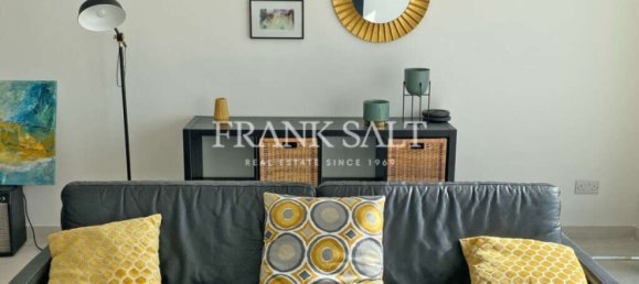 2 bedrooms Penthouse in Sliema, Malta No. 9578 4