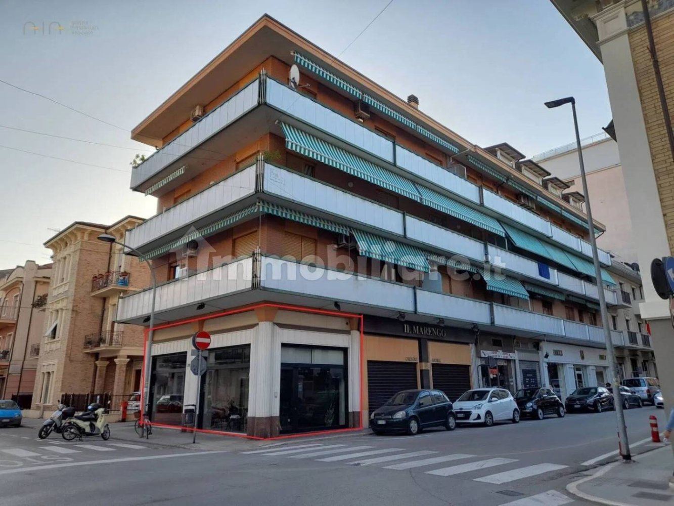 Коммерческая недвижимость с 1 комнатой в Сан Бенедетто дель Тронто, Италия № 78260