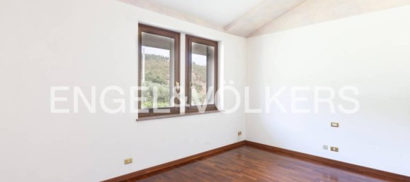 3 bedrooms Villa in Sant'Ambrogio di Valpolicella, Italy No. 128418 5