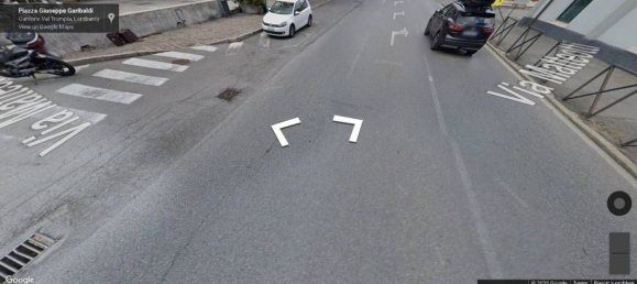 Oficina en Gardone Val Trompia, Italy 175 m² No. 370585 7