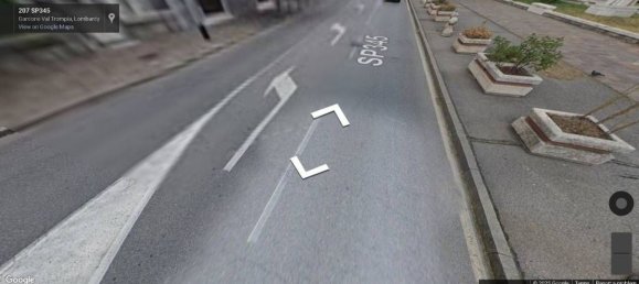 Oficina en Gardone Val Trompia, Italy 175 m² No. 370585 3