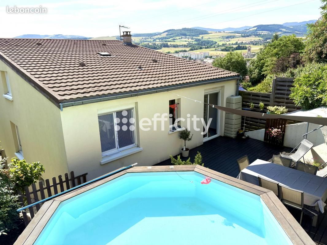 4 bedrooms House in L'Horme, France No. 339262