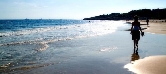 4 Schlafzimmer Villa in Tarragona, Spain, Nr. 2422 6