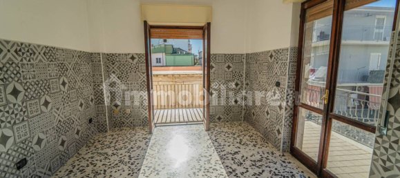 3 bedrooms Apartment in Battipaglia, Italy No. 321326 9