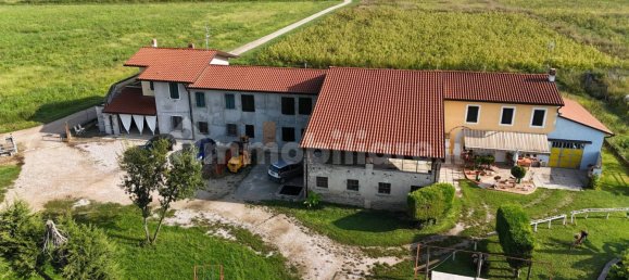 Casa de 5 dormitorios en Vigasio, Italy No. 364005 2