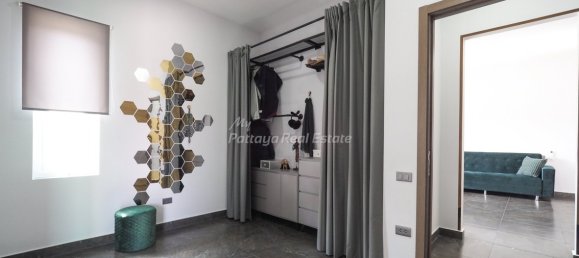 3 bedrooms Cafe / restaurant in Pattaya, Thailand No. 22952 11