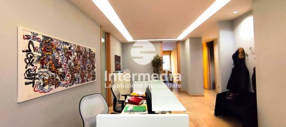 4 rooms Office in Brescia, Italy No. 174591 7