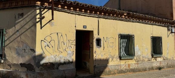 6 bedrooms House in Villanueva de Gallego, Spain No. 63814 3