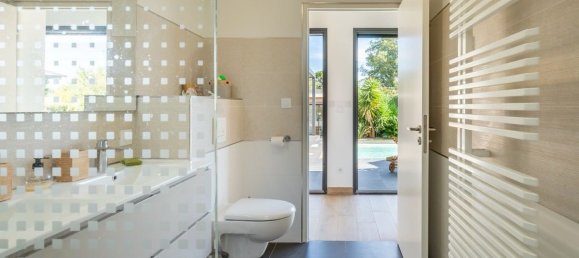 4 bedrooms Villa in Claira, France No. 202957 14