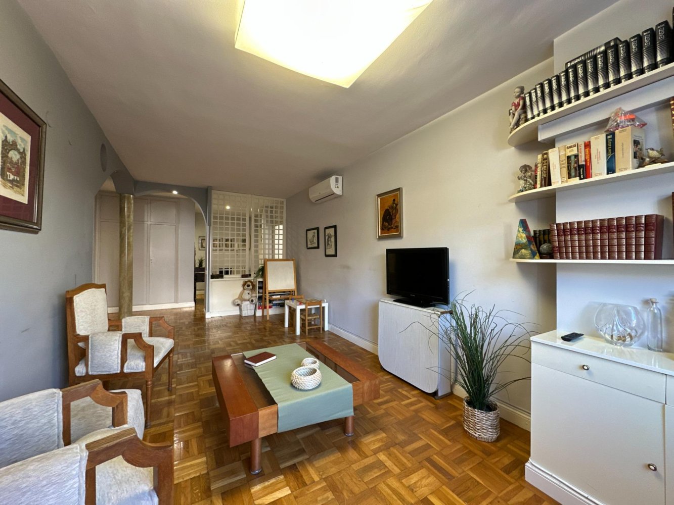 4 غرف نوم شقة في Chartered Community of Navarre, Spain رقم 187058