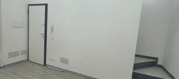 2 rooms Apartment in Palermo, Italy No. 144198 10