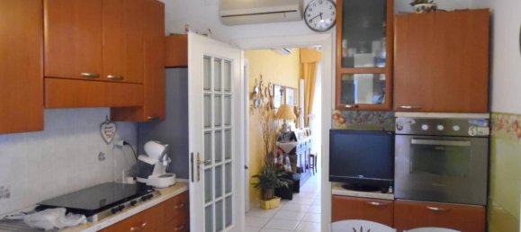 4 rooms Apartment in San Benedetto del Tronto, Italy No. 35137 14
