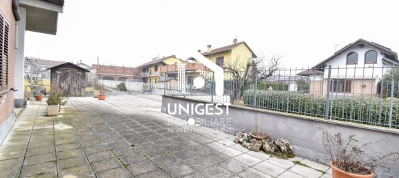 14 Schlafzimmer Villa in Orbassano, Italy, Nr. 71873 30