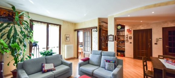 2 bedrooms Apartment in Vinovo, Italy No. 370283 8