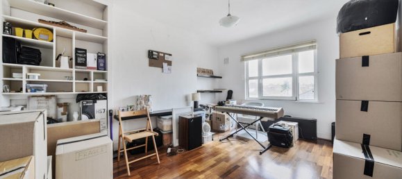 1 bedroom Apartment in London, United Kingdom No. 7768 2