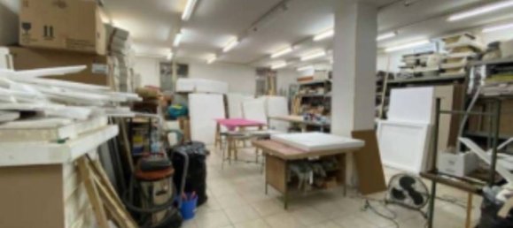 258m² Commercial property in Pollena Trocchia, Italy No. 354984 4