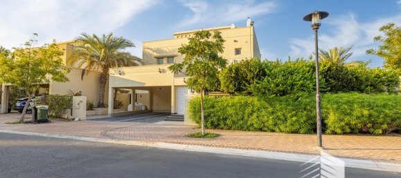 4 bedrooms Villa in Meadows, UAE No. 6914 12