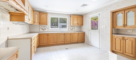 4 bedrooms Villa in Meadows, UAE No. 6914 6