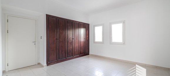 4 bedrooms Villa in Meadows, UAE No. 6914 26