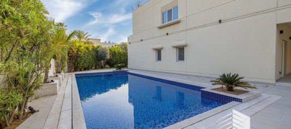 4 bedrooms Villa in Meadows, UAE No. 6914 22