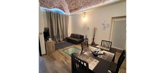 3 rooms Apartment in Turin, Italy No. 147329 10
