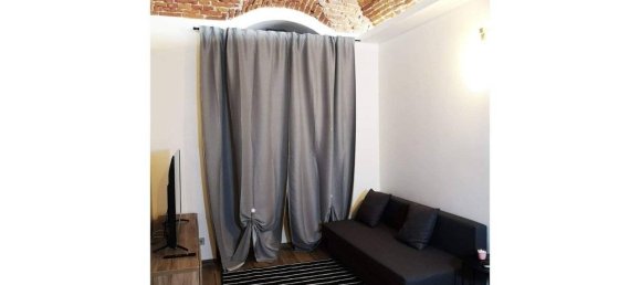 3 rooms Apartment in Turin, Italy No. 147329 8