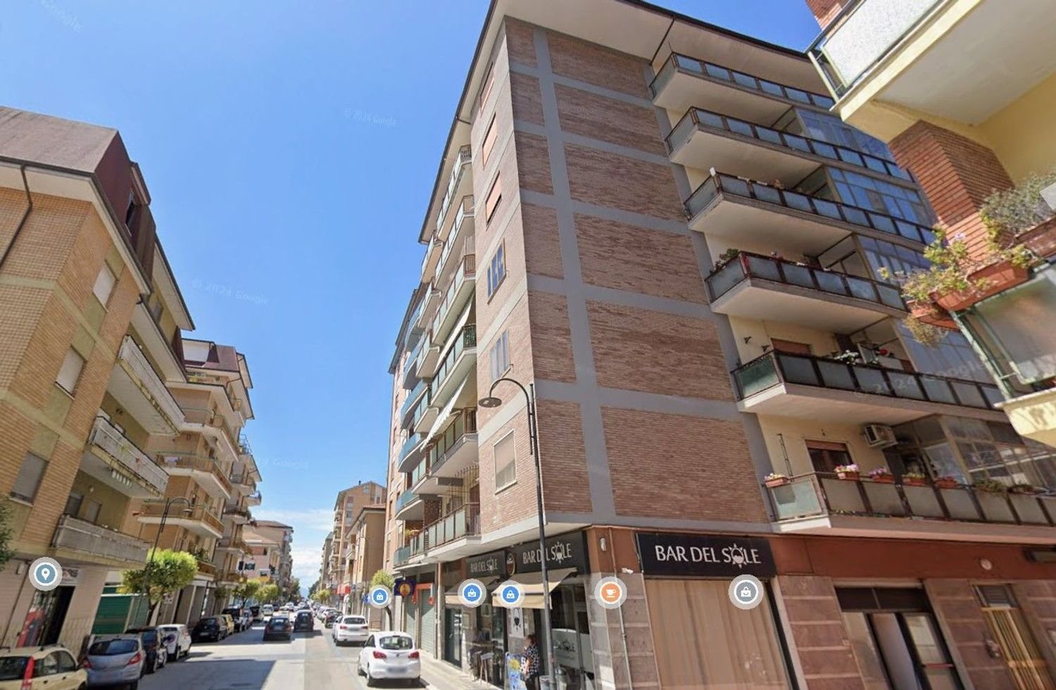 Квартира с 4 спальнями в Изерния, Италия № 352986