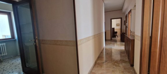 Квартира с 4 спальнями в Изерния, Италия № 352986 10