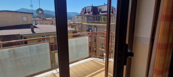 Квартира с 4 спальнями в Изерния, Италия № 352986 8