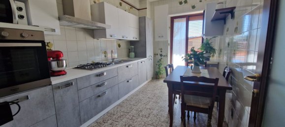 Квартира с 4 спальнями в Изерния, Италия № 352986 14