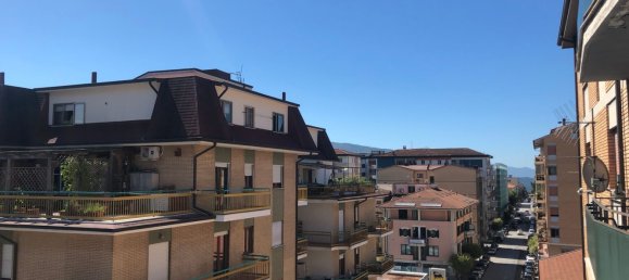 Квартира с 4 спальнями в Изерния, Италия № 352986 21