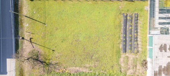 660m² Land in Pordenone, Italy No. 169997 3