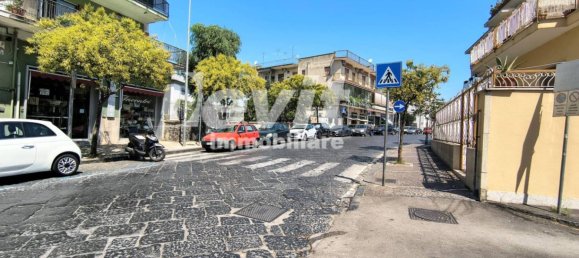 1 bedroom Apartment in San Giorgio a Cremano, Italy No. 311771 3