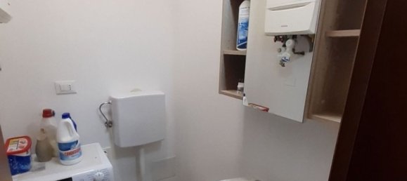 5 rooms Apartment in Pordenone, Italy No. 265714 8