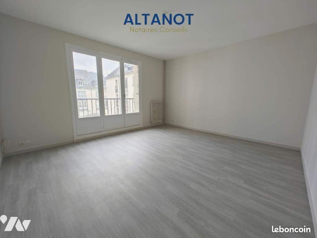 2 bedrooms Apartment in Tours, France No. 281784