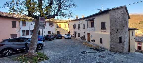 3 bedrooms Apartment in Nocera Umbra, Italy No. 220047 2
