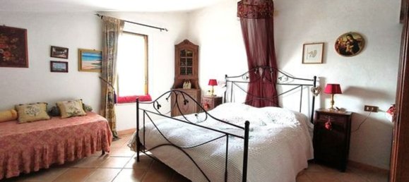 Casa de 5 dormitorios en Fondi, Italy No. 332283 35