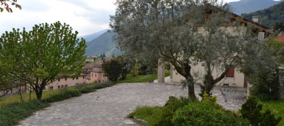 Вилла с 4 спальнями в Чизон Ди Вальмарино, Италия № 323260 34