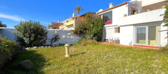 5 bedrooms Villa in Estepona, Spain No. 79957 2