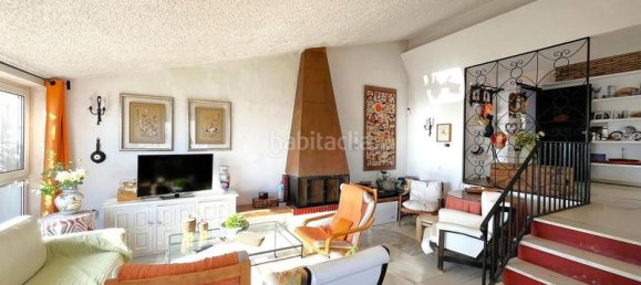 5 bedrooms Villa in Estepona, Spain No. 79957 22