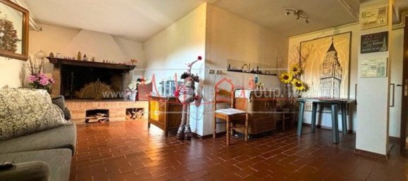 7 rooms House in Padua, Italy No. 215788 16