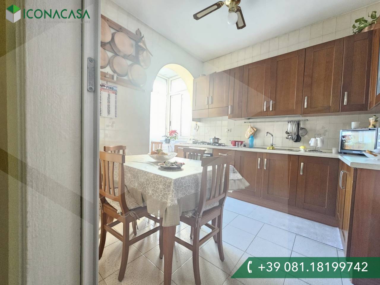 3 rooms Apartment in Pozzuoli, Italy No. 34497