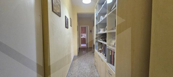 3 rooms Apartment in Pozzuoli, Italy No. 34497 25