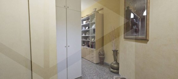 3 rooms Apartment in Pozzuoli, Italy No. 34497 24
