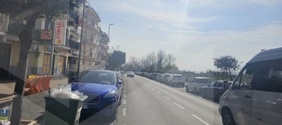 3 rooms Apartment in Pozzuoli, Italy No. 34497 4