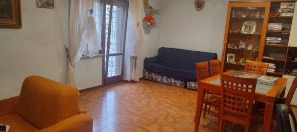 4 bedrooms Apartment in Rome, Italy No. 11817 3