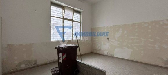  عقار تجاري في Syracuse, Italy 300متر مربع رقم 290728 5