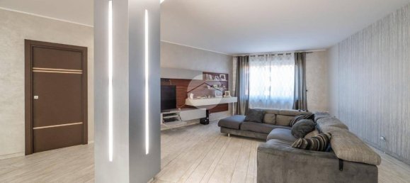 3 Schlafzimmer Wohnung in Volvera, Italy, Nr. 79636 9